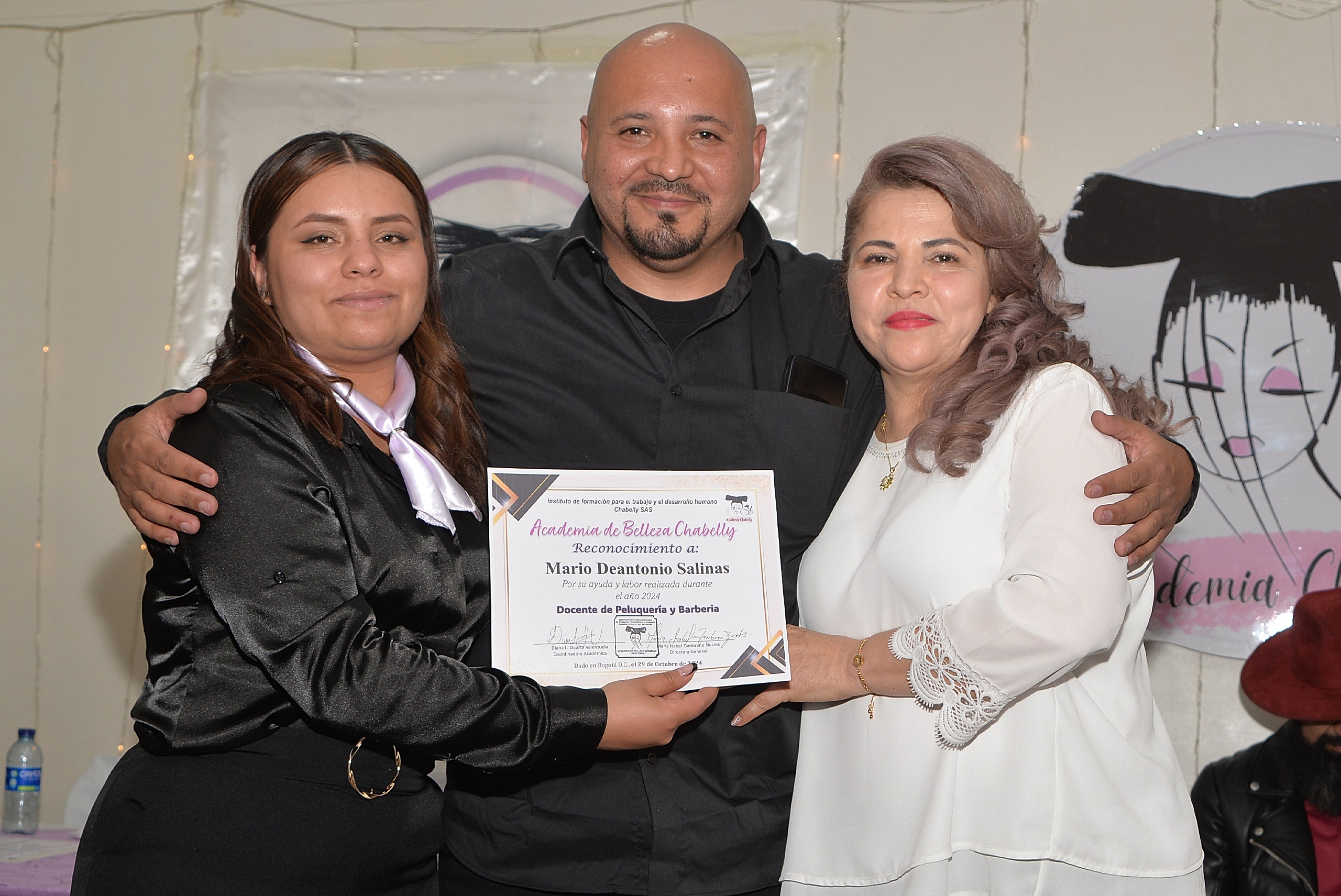 academia-chabelly-prom-2024-barberia