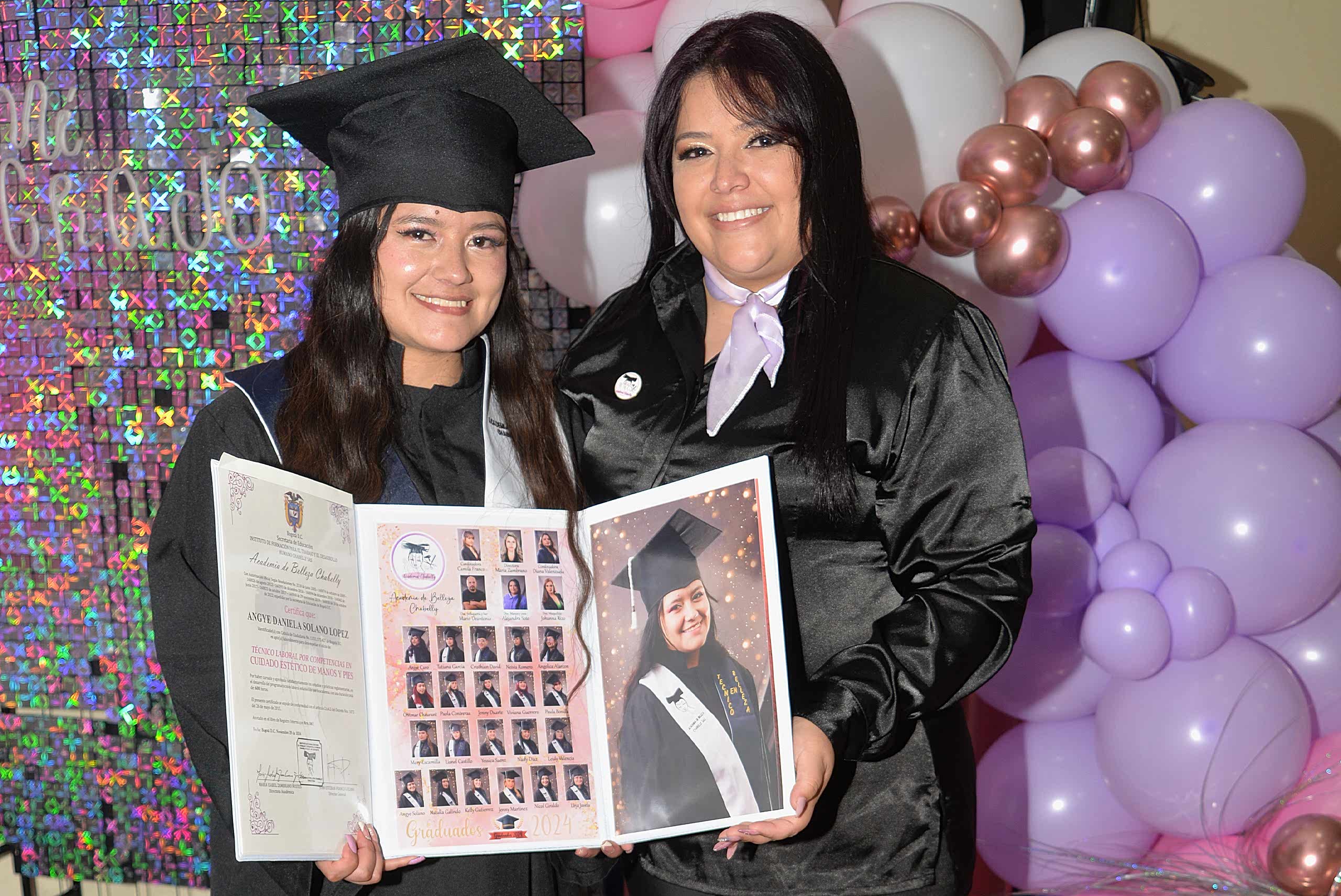 academia-chabelly-prom-2024-manos-angye