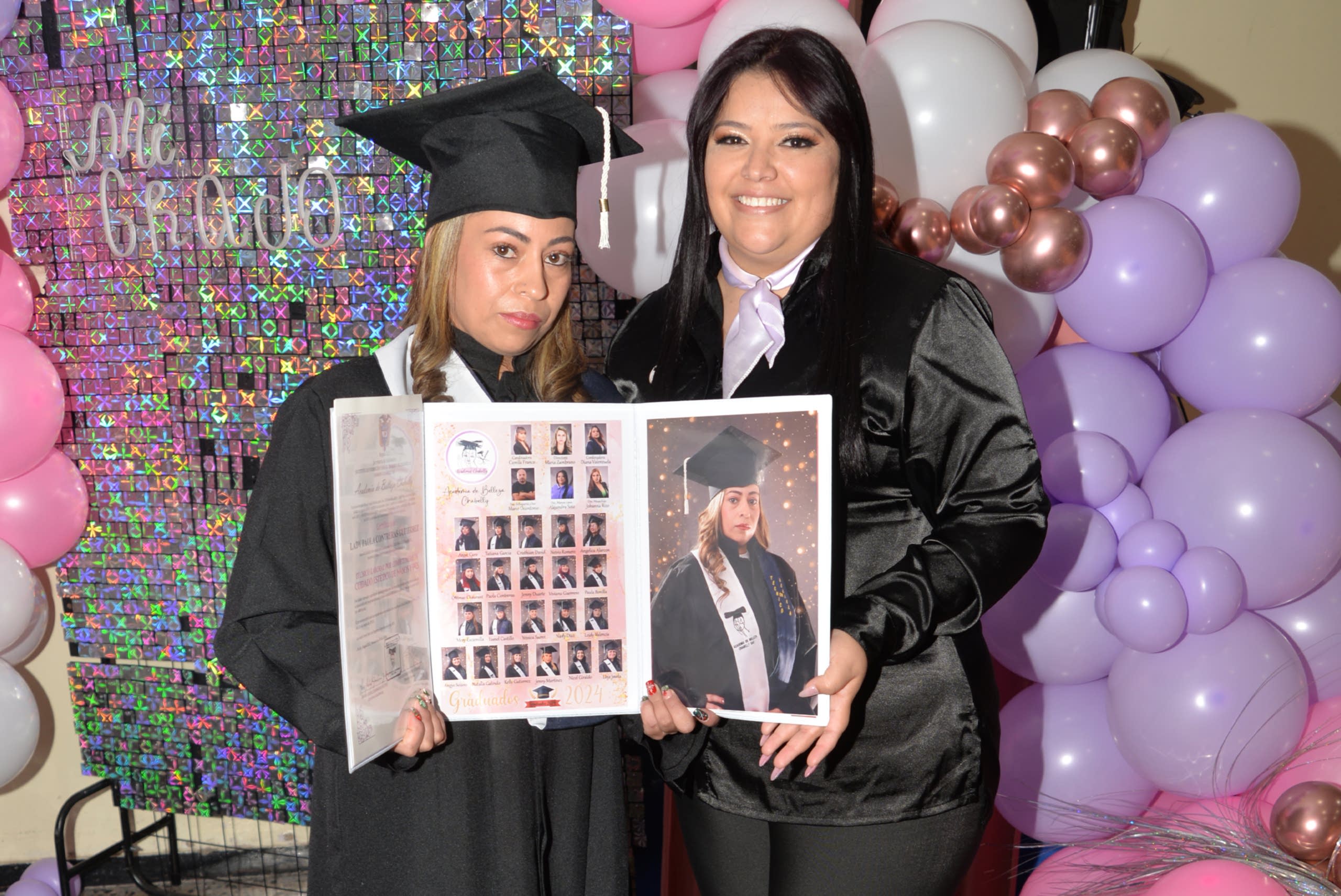 academia-chabelly-prom-2024-manos-lady